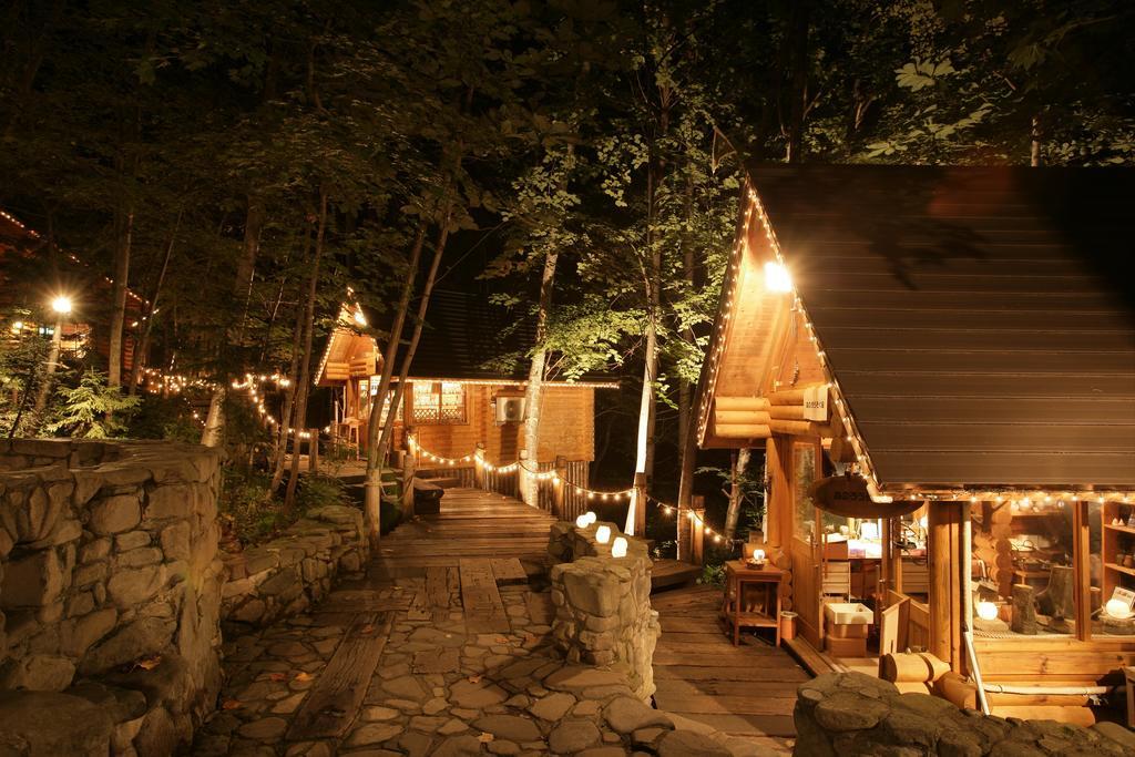 Shin Furano Prince Hotel Exterior foto The Village at Big Sur
