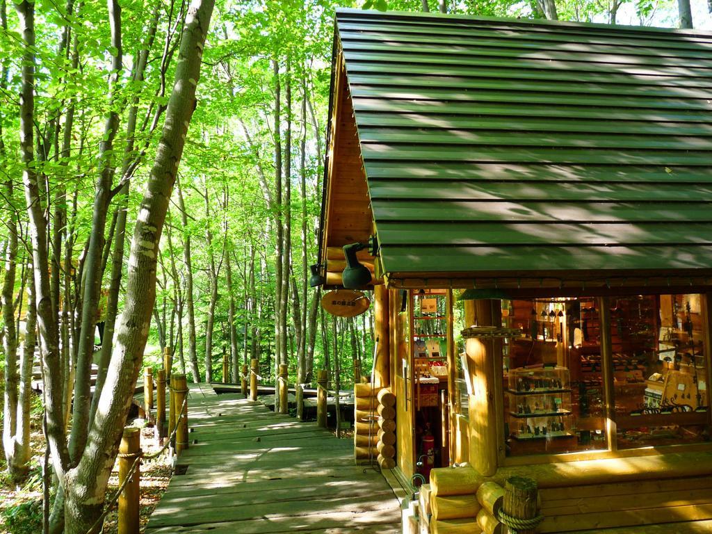 Shin Furano Prince Hotel Exterior foto The Log Cabin